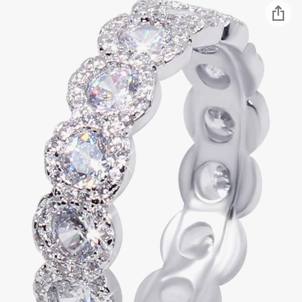 NWT RING - Picture 3 of 4